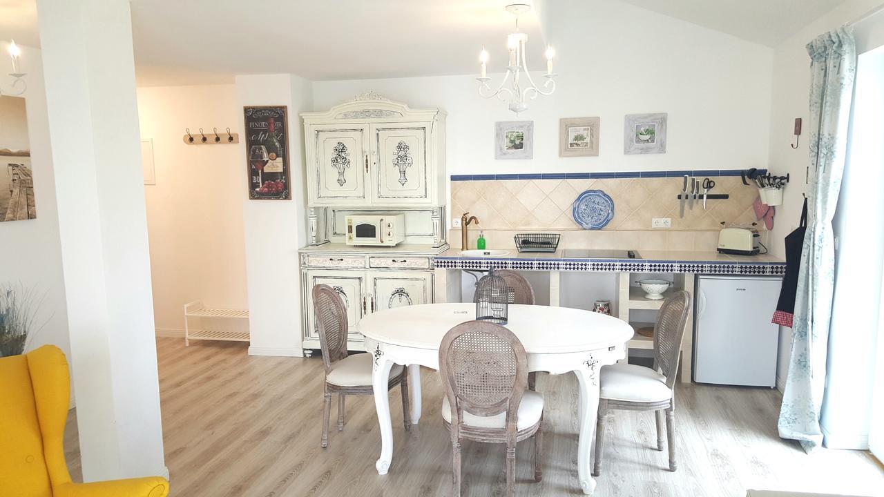 Apartments Villa Harmonie - Adults Only +14 Цриквеница Экстерьер фото